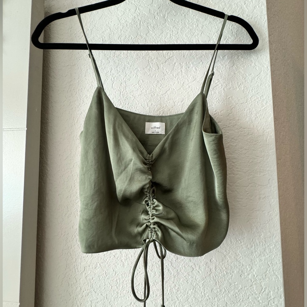Aritzia Wilfred “Verso camisole” satin ruched camisole